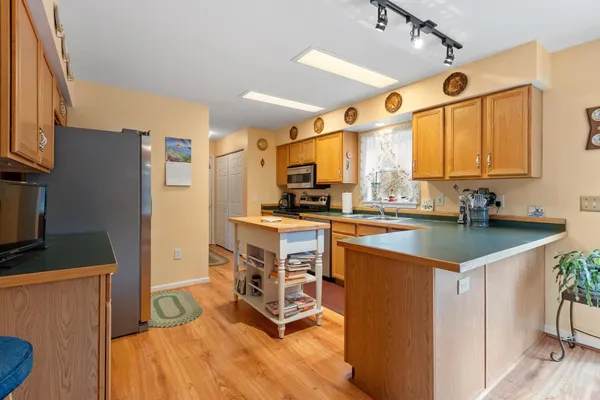 $430,000 | 121 Bellview Drive, Swanzey, NH 03446