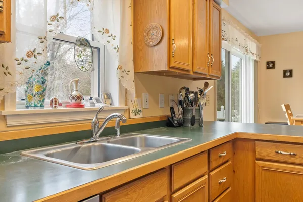 $415,000 | 121 Bellview Drive, Swanzey, NH 03446