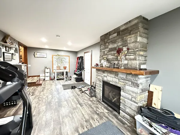 $274,900 | 137 West 4th Street, Cottonwood, MN 56229
