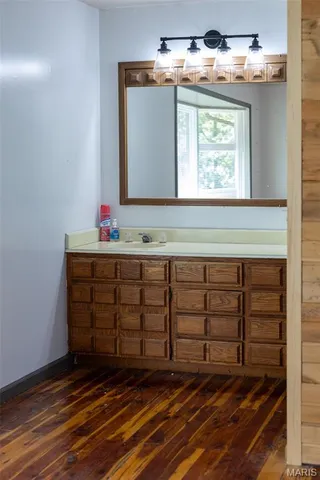 $539,000 | 10300 Prescott Road, Licking, MO 65542