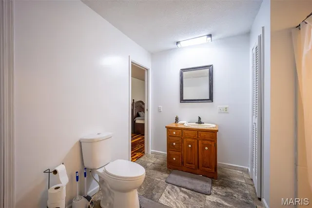 $539,000 | 10300 Prescott Road, Licking, MO 65542