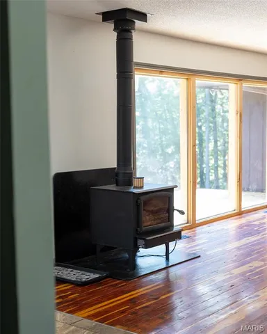 $539,000 | 10300 Prescott Road, Licking, MO 65542