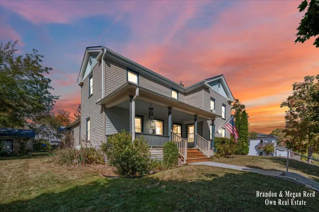 $285,000 | 112 South Grant Street, Portland, MI 48875