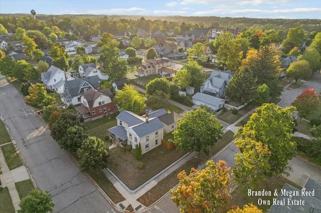 $285,000 | 112 South Grant Street, Portland, MI 48875