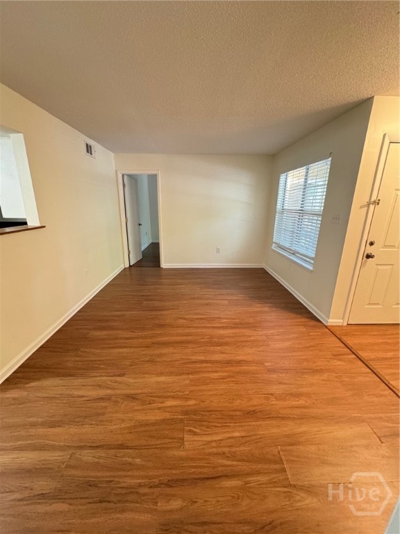 401 North Cromwell Road, Unit G1 Savannah, GA 31410 - Photo 3 of 12