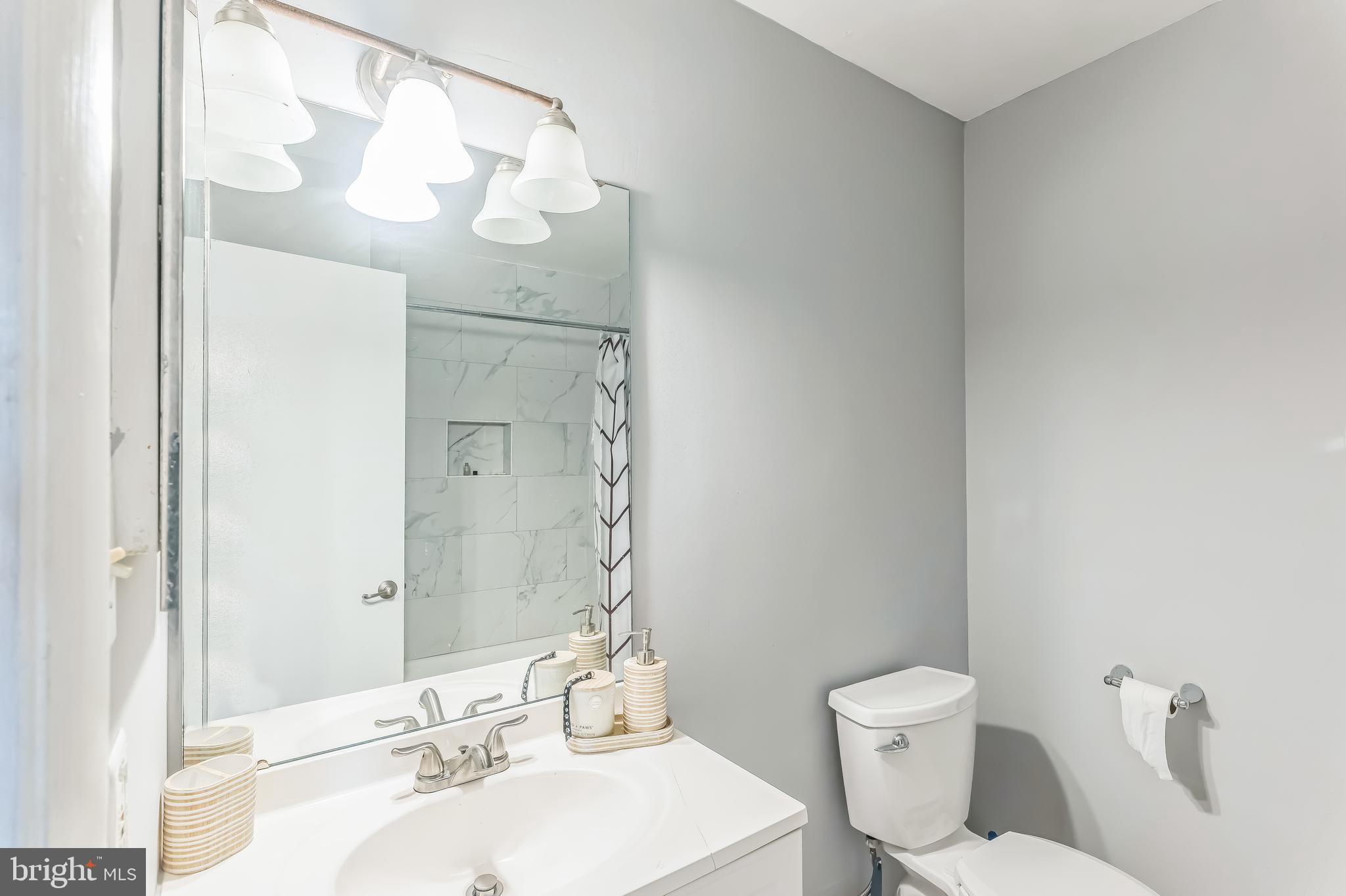 2310 Glade Bank Way Reston, VA 20191 - Photo 13 of 32 Gallery Image 13