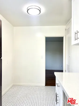 $2,495 | 1860 North Alexandria Avenue, Unit 1872, Los Angeles, CA 90027