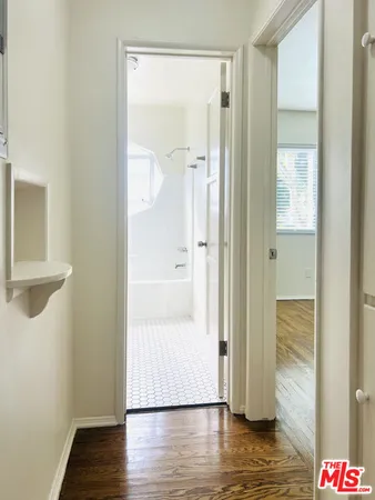 $2,495 | 1860 North Alexandria Avenue, Unit 1872, Los Angeles, CA 90027