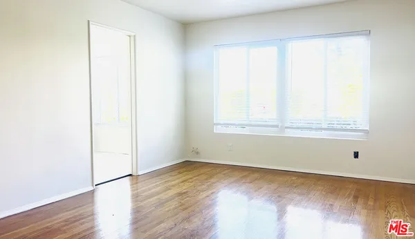 $2,495 | 1860 North Alexandria Avenue, Unit 1872, Los Angeles, CA 90027