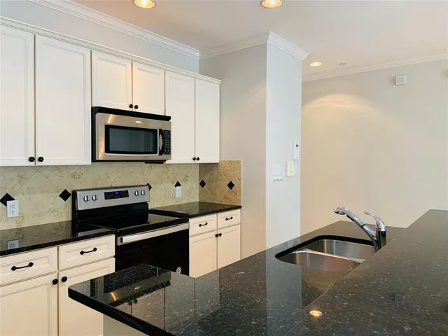 $1,900 | 1020 Texas Street, Unit 3204, Fort Worth, TX 76102