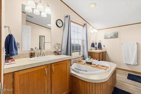 $289,999 | 125 Astor Bowers Road, Greeneville, TN 37743