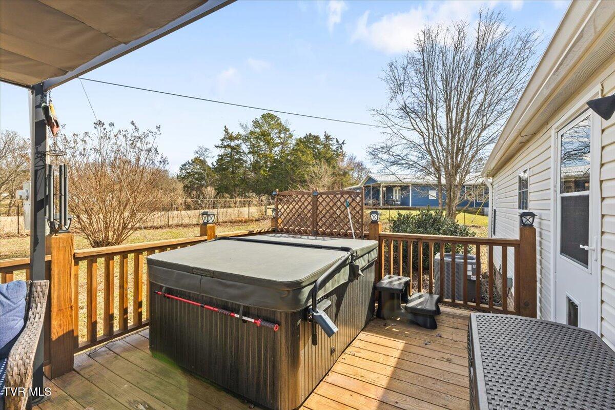 125 Astor Bowers Road Greeneville, TN 37743 - Photo 32 of 47 32-128A4660