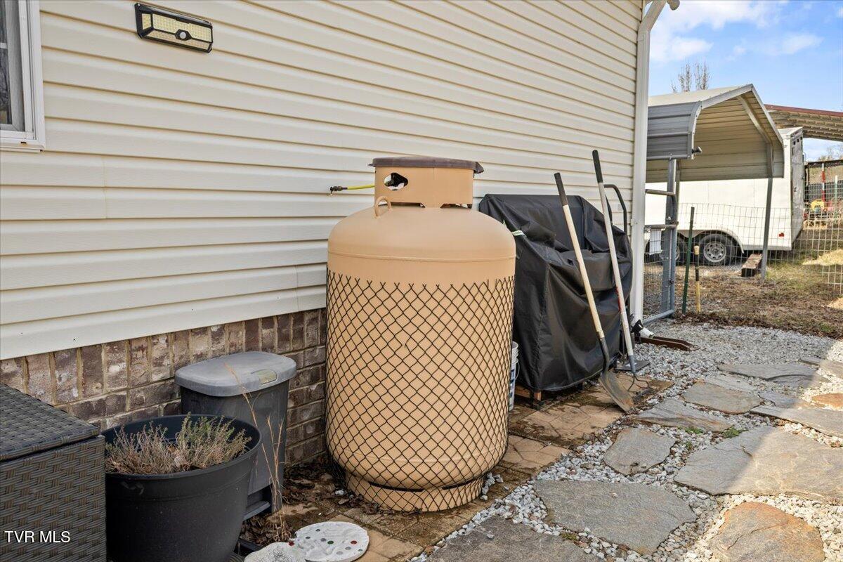 125 Astor Bowers Road Greeneville, TN 37743 - Photo 35 of 47 35-128A4669