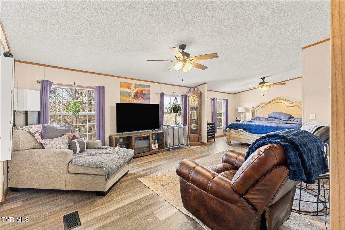 125 Astor Bowers Road Greeneville, TN 37743 - Photo 10 of 47 10-128A4570