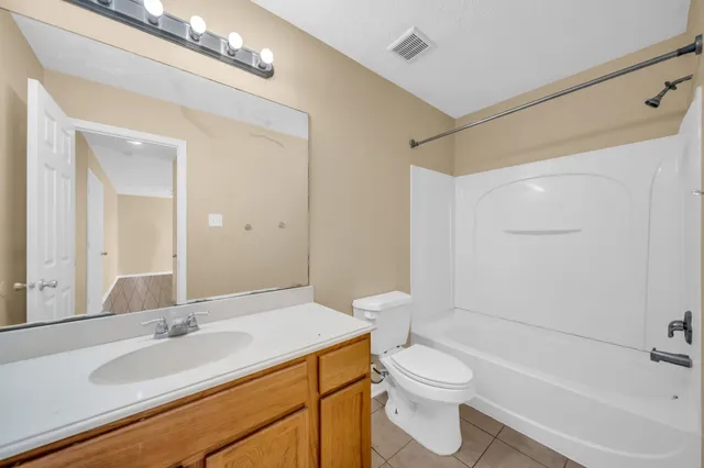 $1,395 | 8857 East Buffalo Circle, Willis, TX 77378