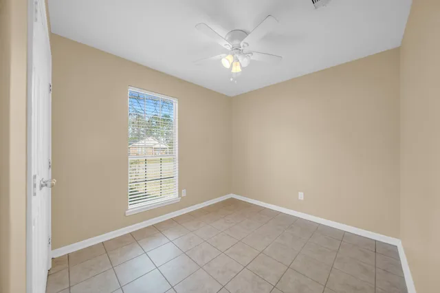 $1,395 | 8857 East Buffalo Circle, Willis, TX 77378