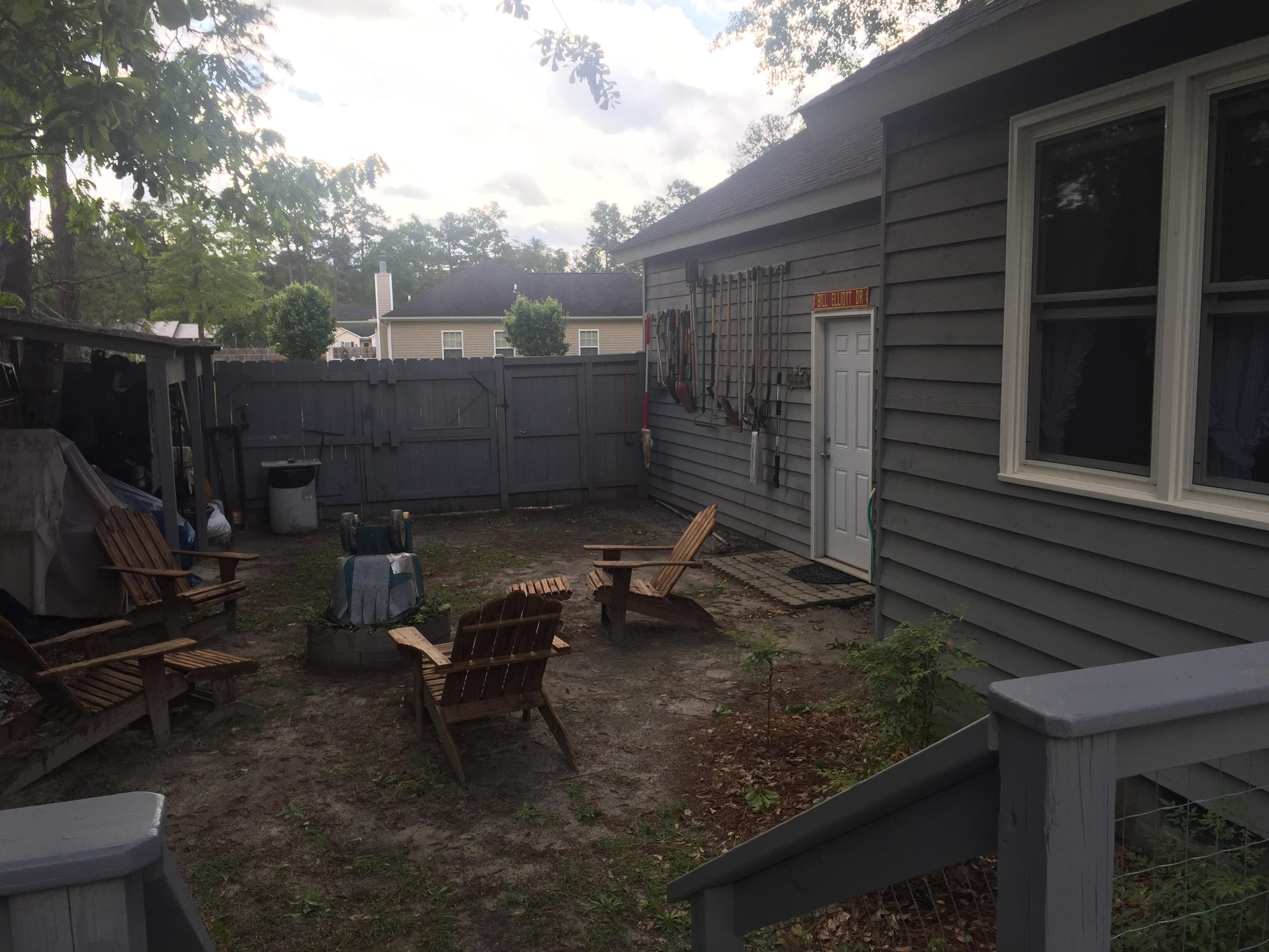 764 Dandridge Road Walterboro, SC 29488 - Photo 28 of 34 Fire Pit area