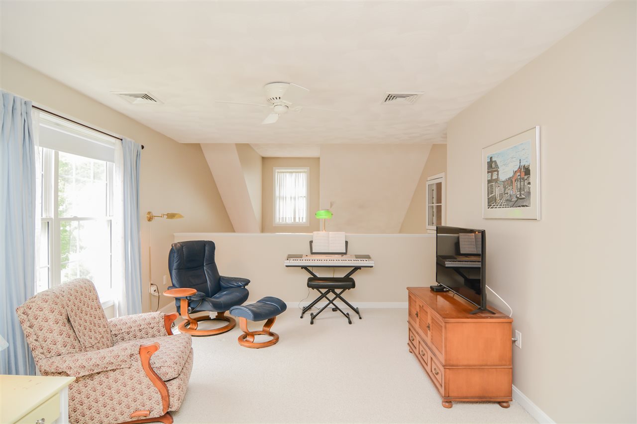 15 Hadleigh Road Windham, NH 03087 - Photo 21 of 38
