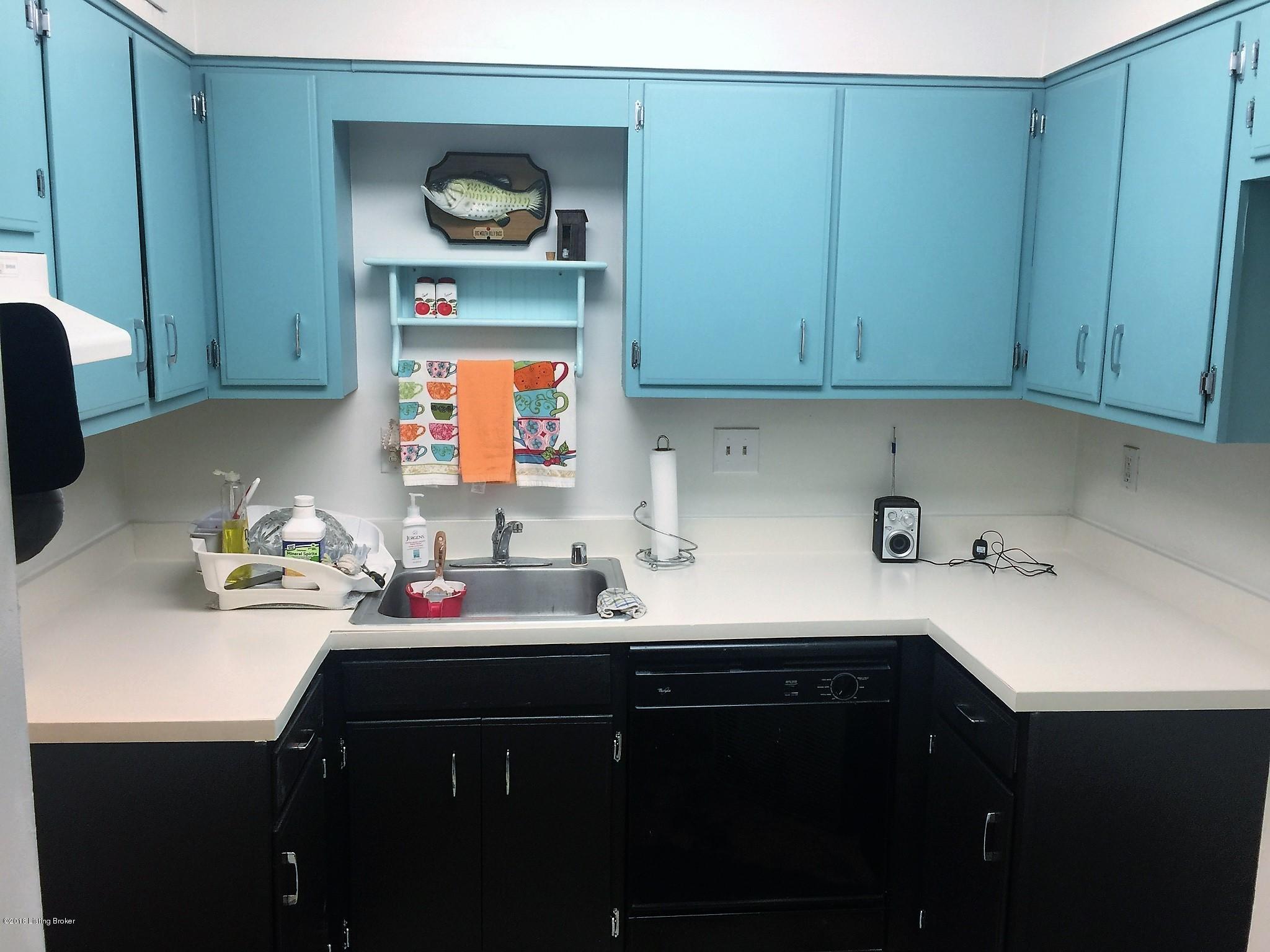 4028 Poplar Level Road, Unit 4 Louisville, KY 40213 - Photo 8 of 17 4000kit