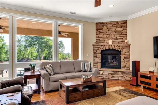 $1,550,000 | 16280 Canto De Las Lupine, Redding, CA 96001