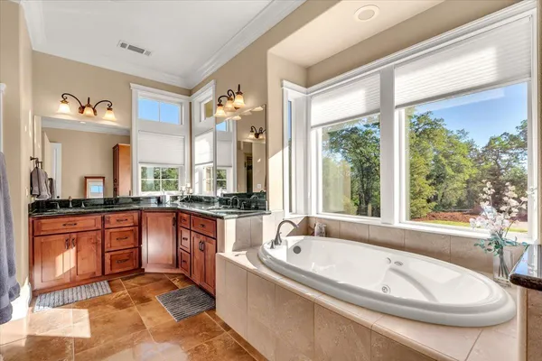 $1,550,000 | 16280 Canto De Las Lupine, Redding, CA 96001