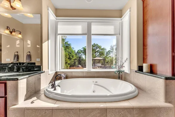 $1,550,000 | 16280 Canto De Las Lupine, Redding, CA 96001