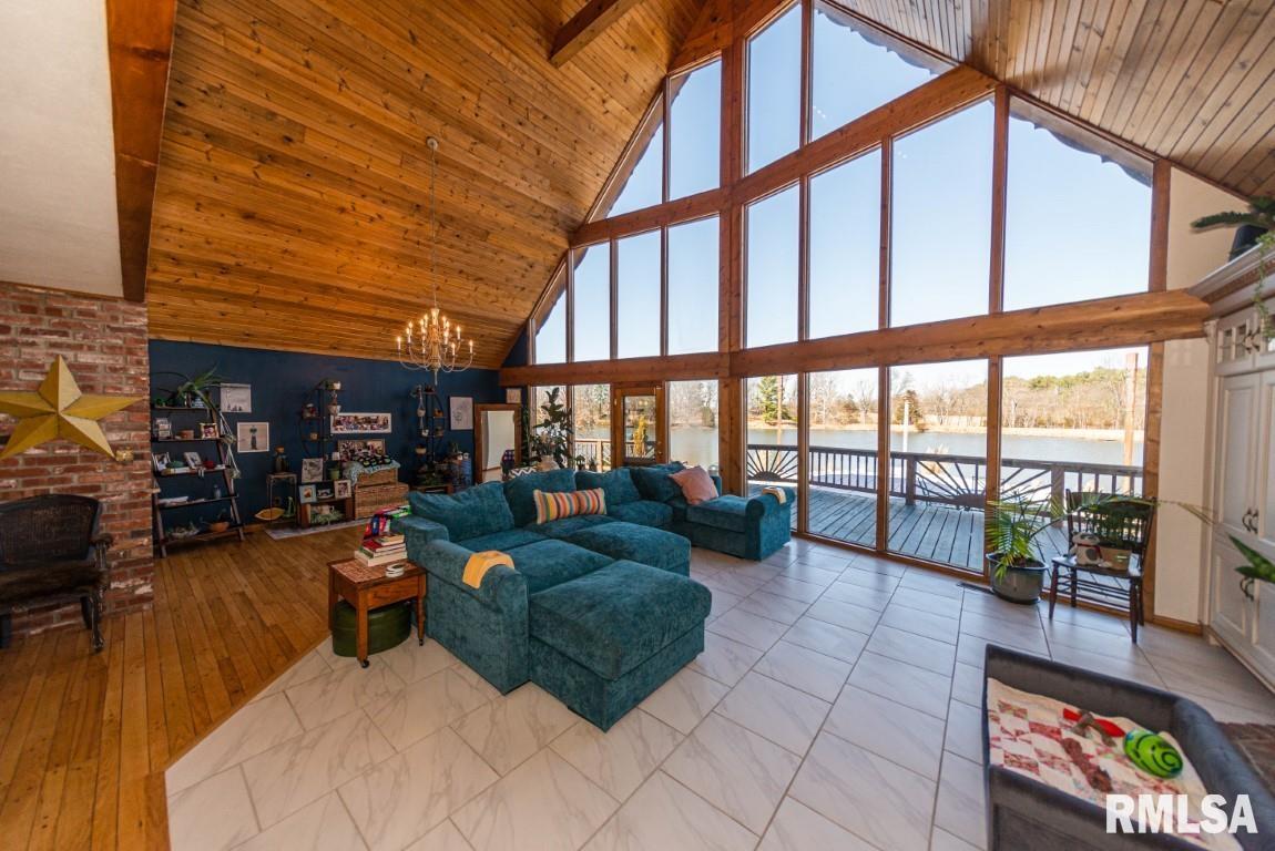 11862 East Wills Road Mount Vernon, IL 62864 - Photo 24 of 56 Gallery Image 24