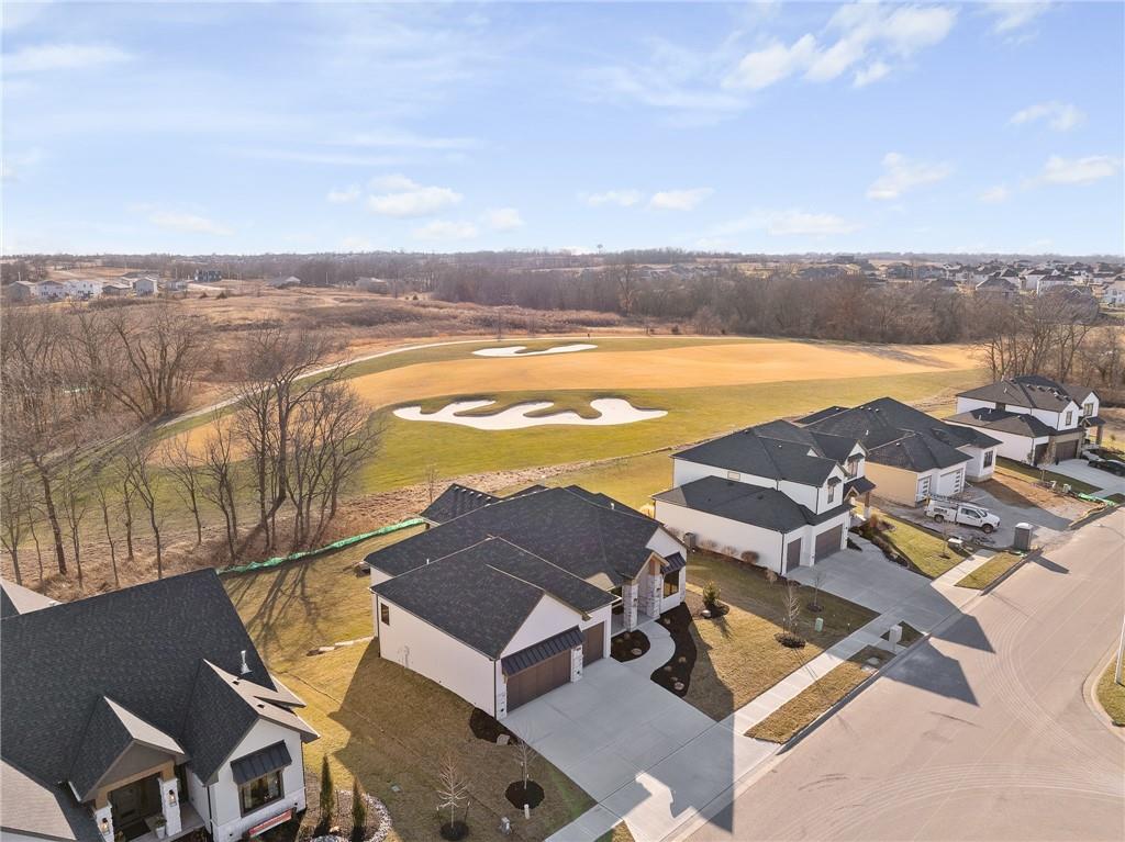 703 Hampstead Drive Raymore, MO 64083 - Photo 3 of 67