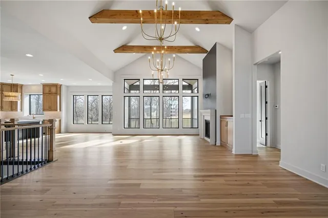 $1,089,000 | 703 Hampstead Drive, Raymore, MO 64083