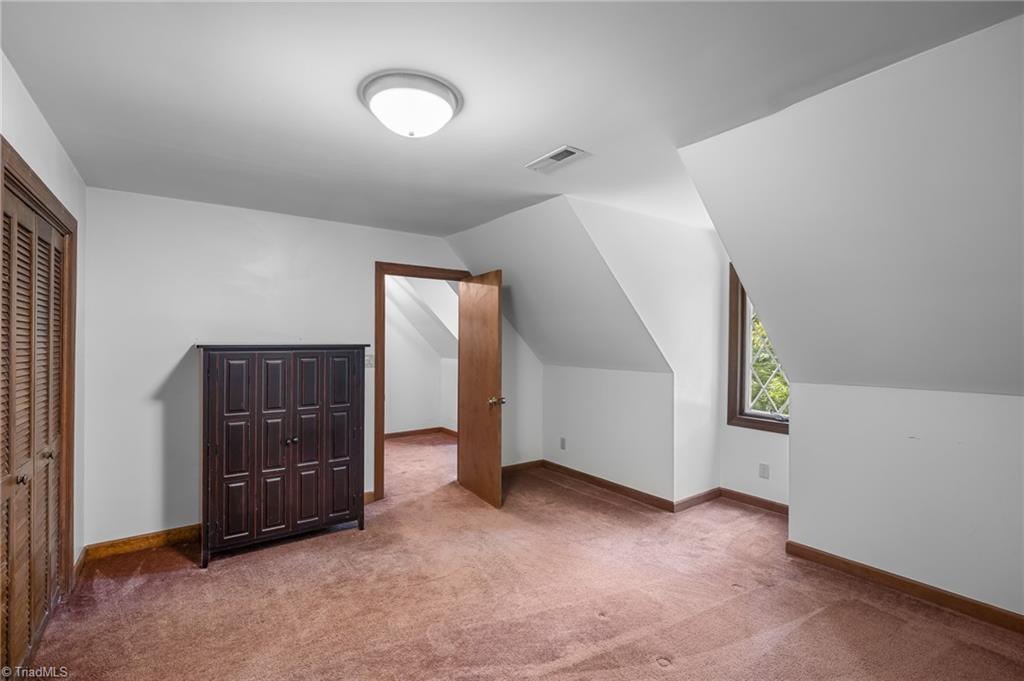 304 Cascade Drive High Point, NC 27265 - Photo 40 of 46