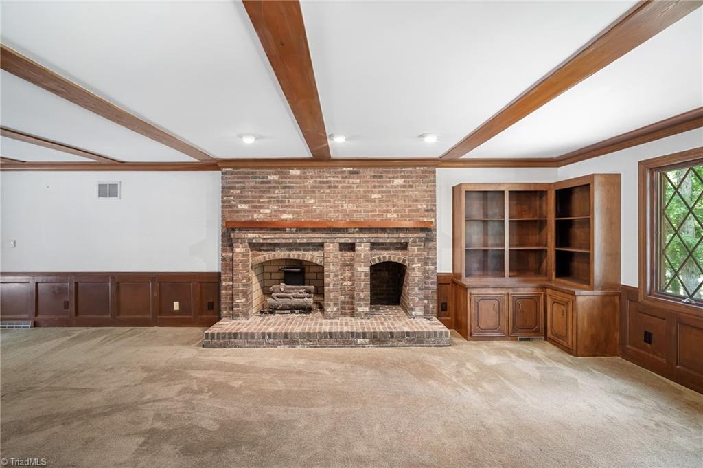 304 Cascade Drive High Point, NC 27265 - Photo 9 of 46