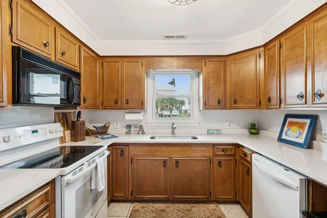 $1,400,000 | 912 West Ashley Avenue, Folly Beach, SC 29439