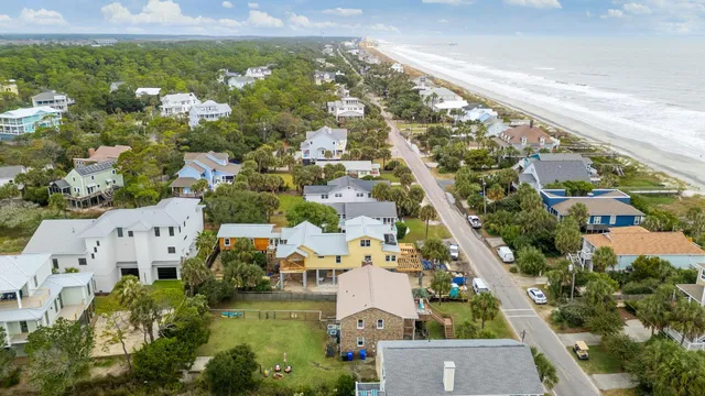 $1,400,000 | 912 West Ashley Avenue, Folly Beach, SC 29439