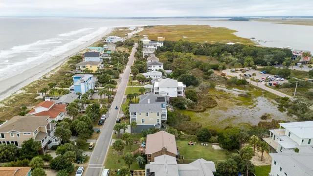 $1,400,000 | 912 West Ashley Avenue, Folly Beach, SC 29439