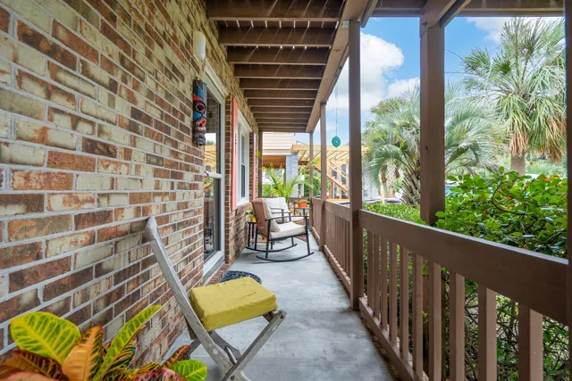 $1,400,000 | 912 West Ashley Avenue, Folly Beach, SC 29439