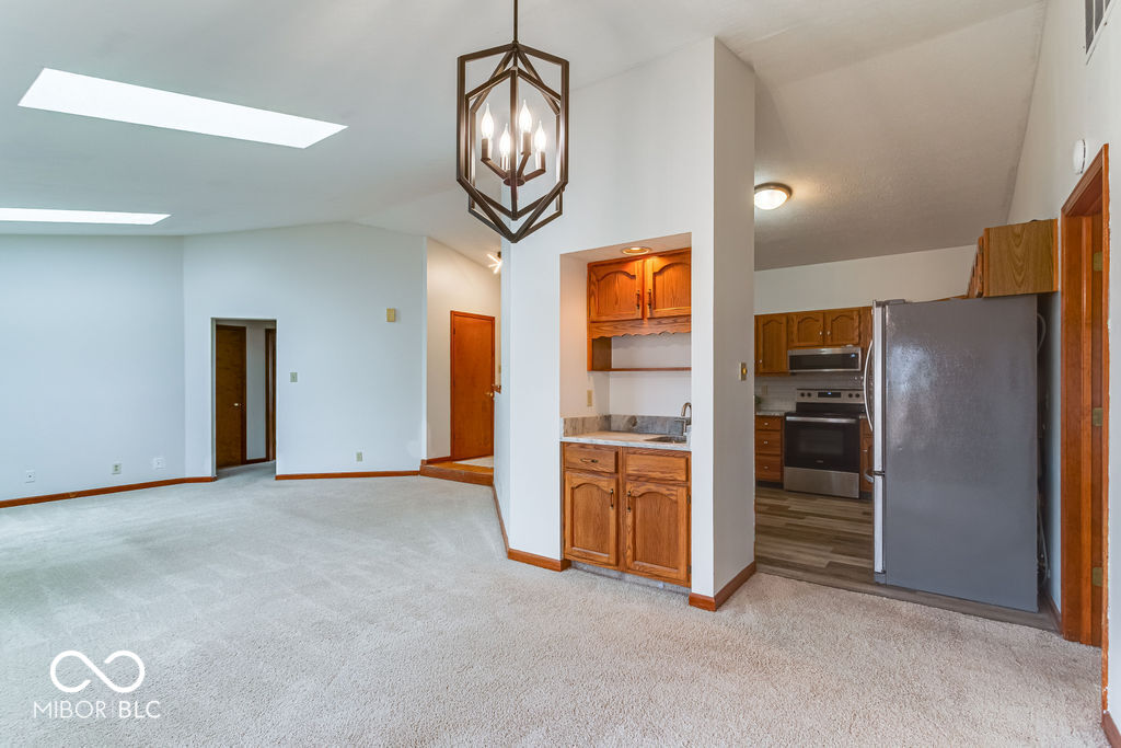 11903 Corbin Drive Fishers, IN 46038 - Photo 12 of 26