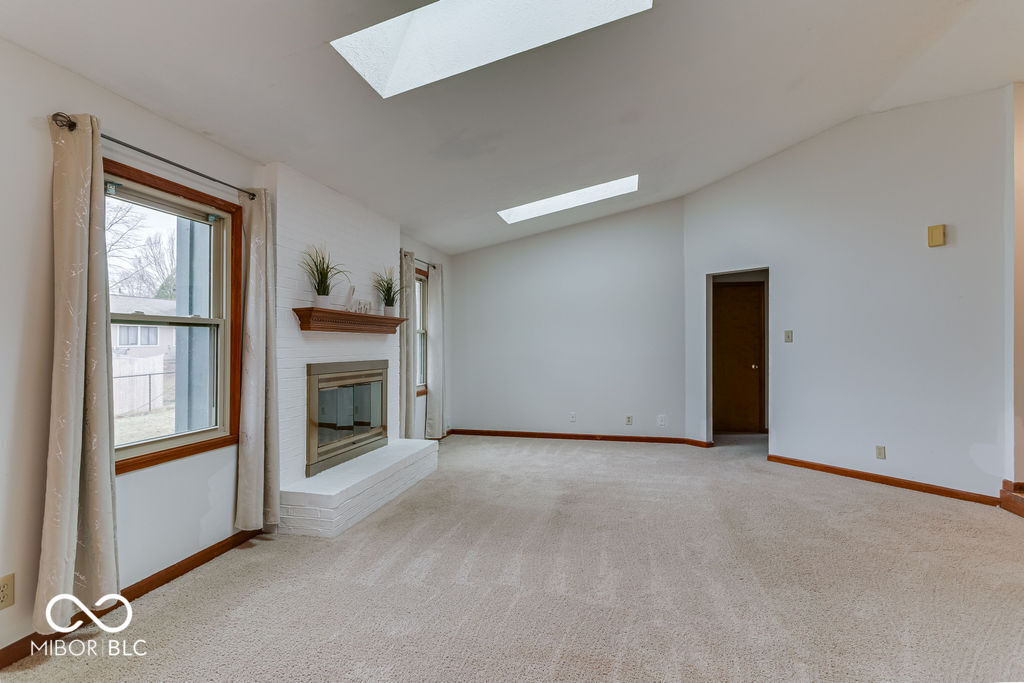 11903 Corbin Drive Fishers, IN 46038 - Photo 10 of 26