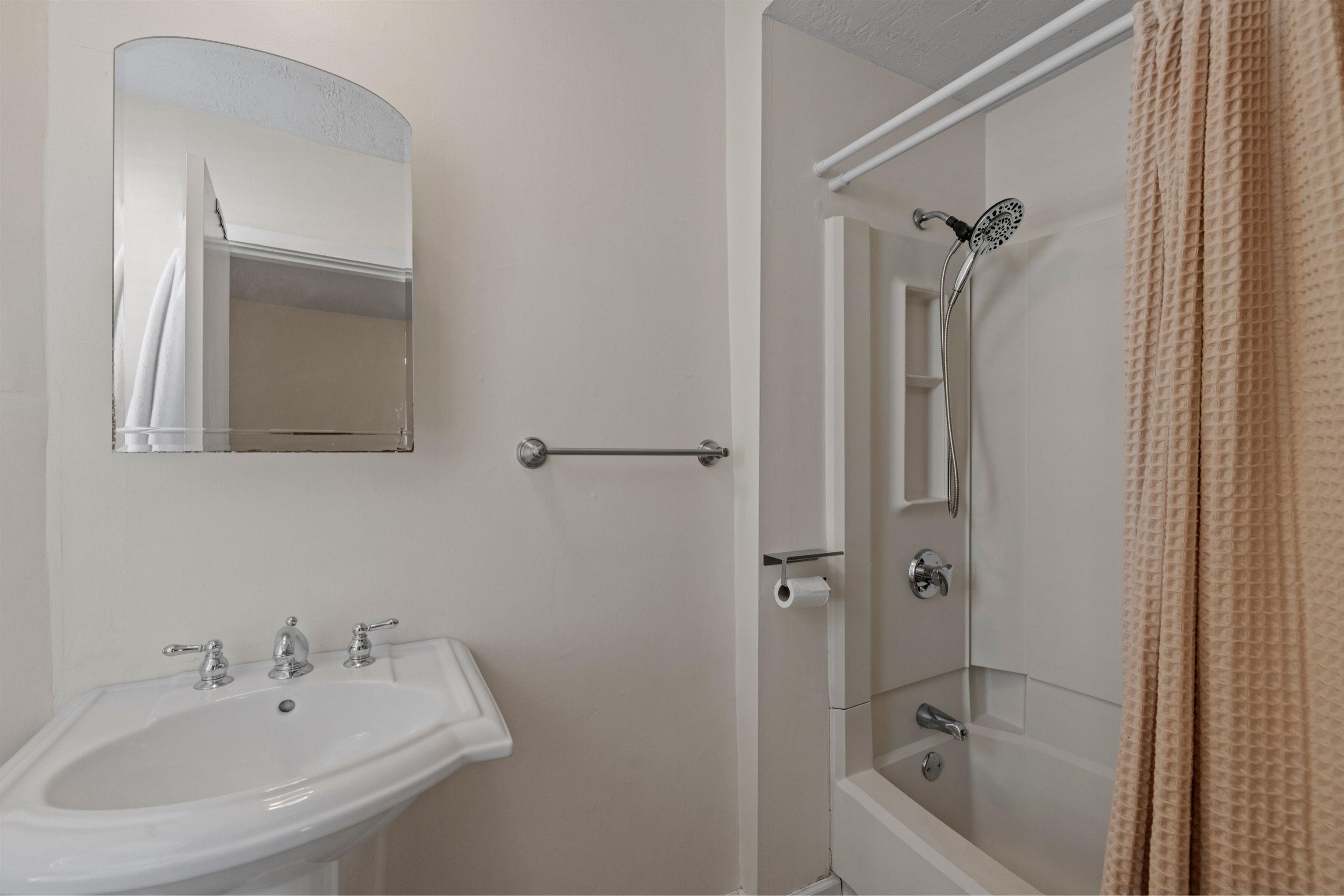 36 Centre Street, Unit 1 Concord, NH 03301 - Photo 15 of 23