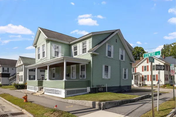 $2,300 | 36 Centre Street, Unit 1, Concord, NH 03301