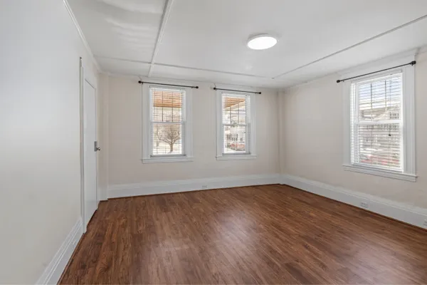 $2,300 | 36 Centre Street, Unit 1, Concord, NH 03301