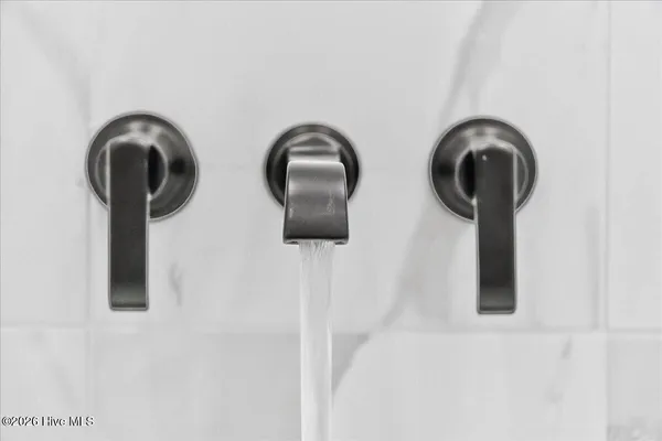 $1,999,999 | 1711 Hemingway Drive Southwest, Ocean Isle Beach, NC 28469