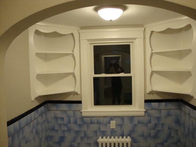 141 Calaman Road Cranston, RI 02910 - Photo 18 of 30 Kitchen nook