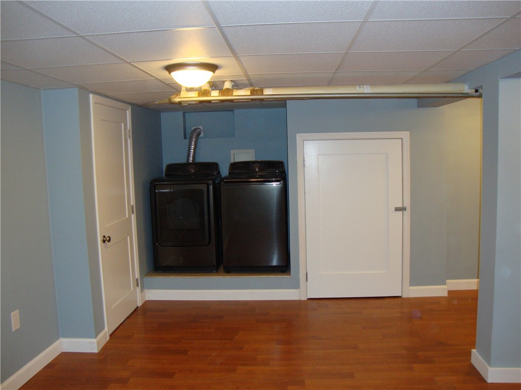 141 Calaman Road Cranston, RI 02910 - Photo 29 of 30 Laundry Area