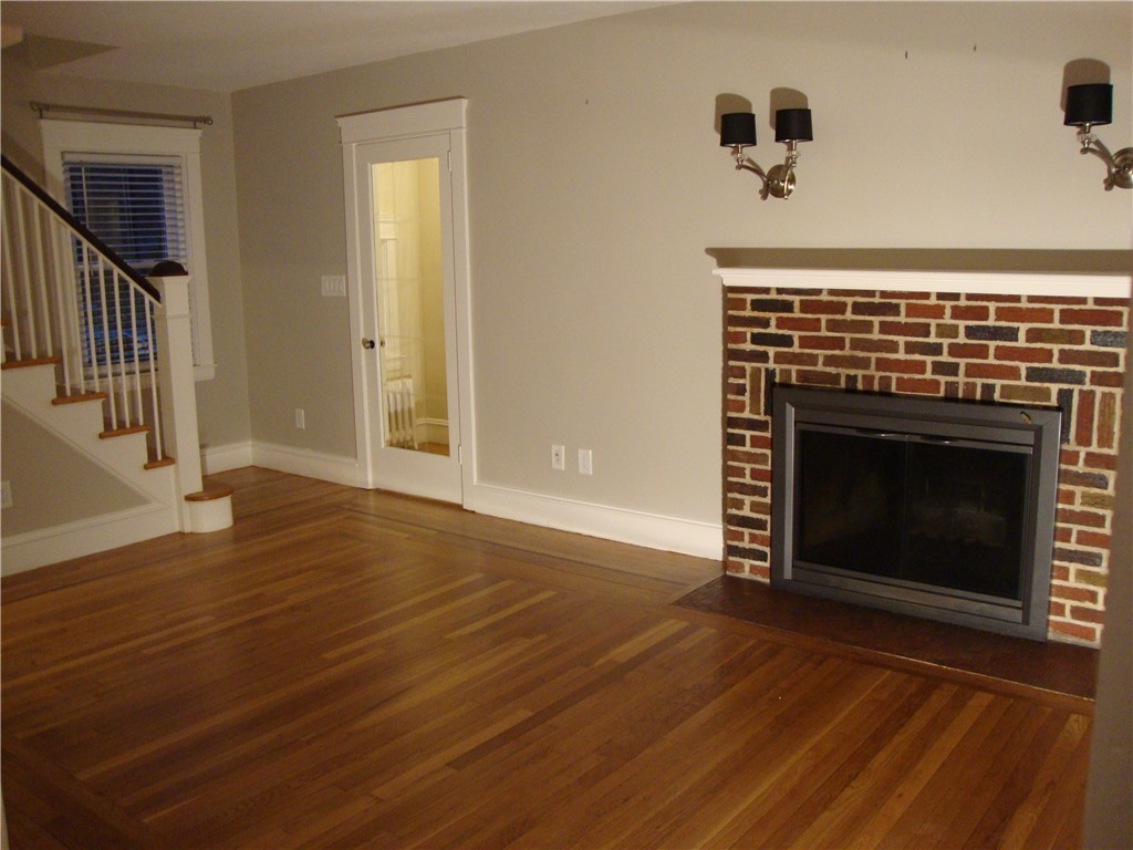 141 Calaman Road Cranston, RI 02910 - Photo 9 of 30