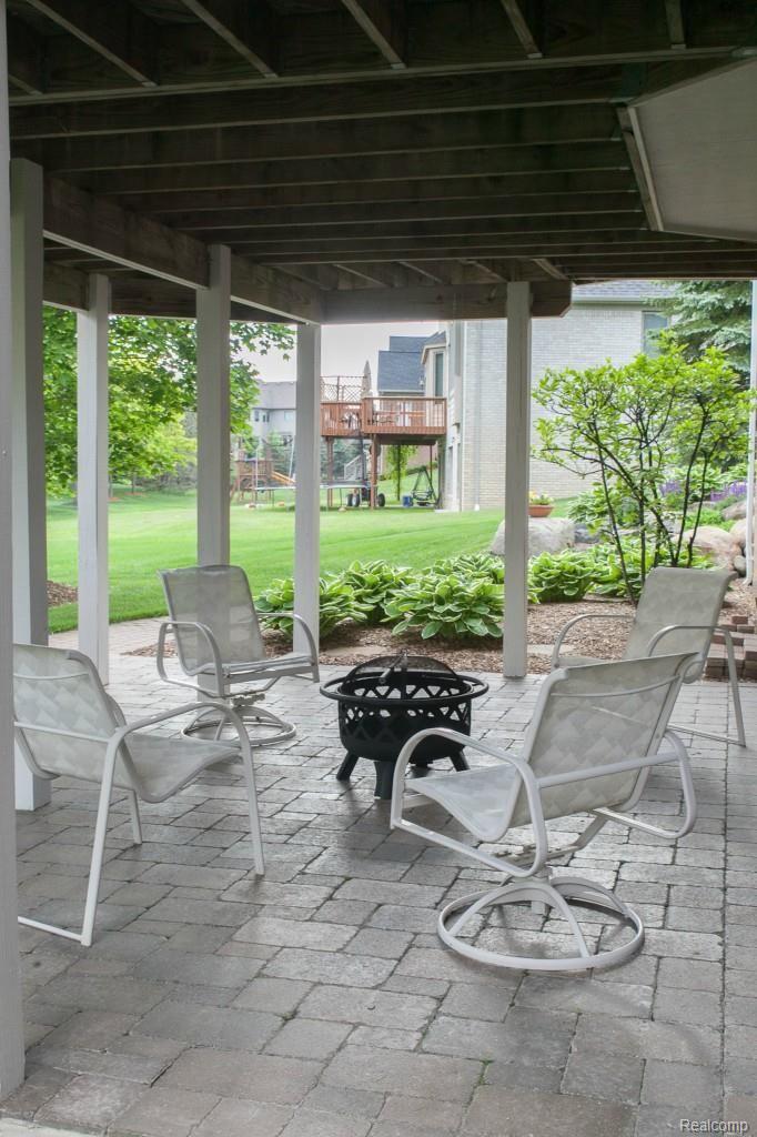 3773 Fawn Drive Rochester, MI 48306 - Photo 18 of 63 Fawn Print-116.jpg