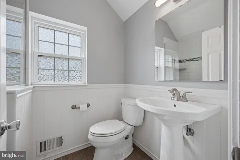 $850,000 | 109 Rodney Circle, Bryn Mawr, PA 19010