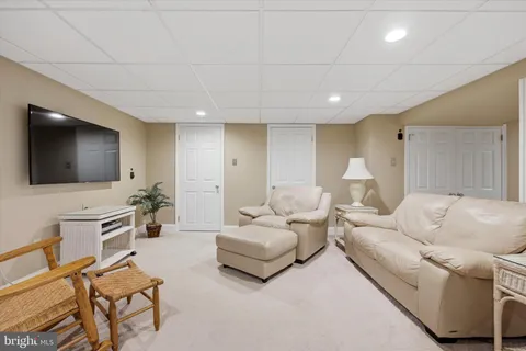 $850,000 | 109 Rodney Circle, Bryn Mawr, PA 19010