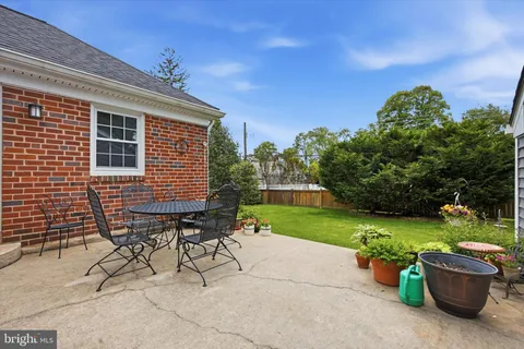 $850,000 | 109 Rodney Circle, Bryn Mawr, PA 19010