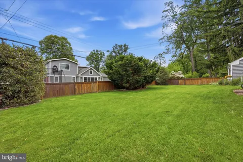 $850,000 | 109 Rodney Circle, Bryn Mawr, PA 19010