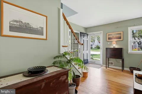 $850,000 | 109 Rodney Circle, Bryn Mawr, PA 19010